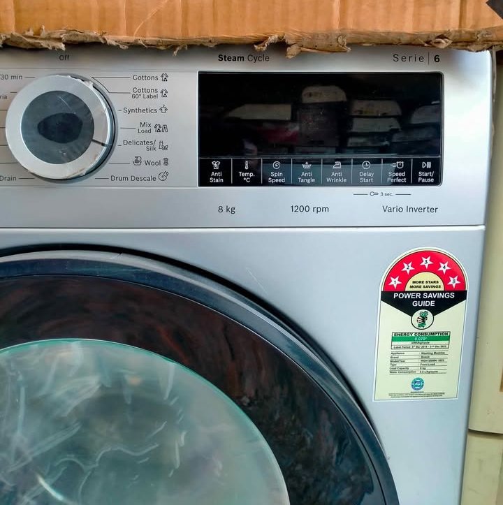Bosch 8 kg (WAJ28260IN) features multiple washing programmes and an LED panel
