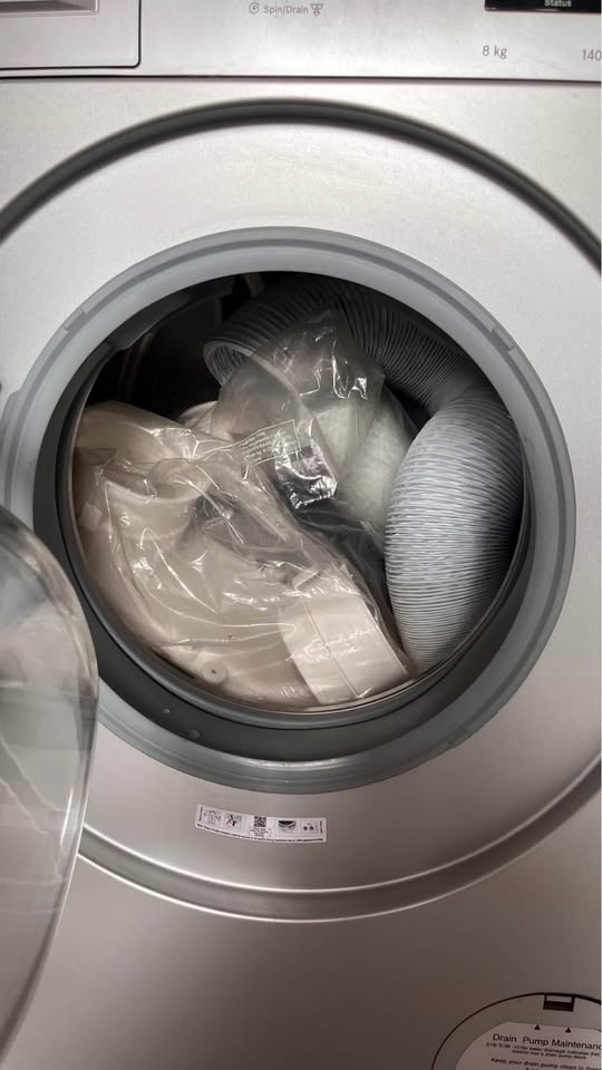 Bosch Washing Machine's accessories in the tub