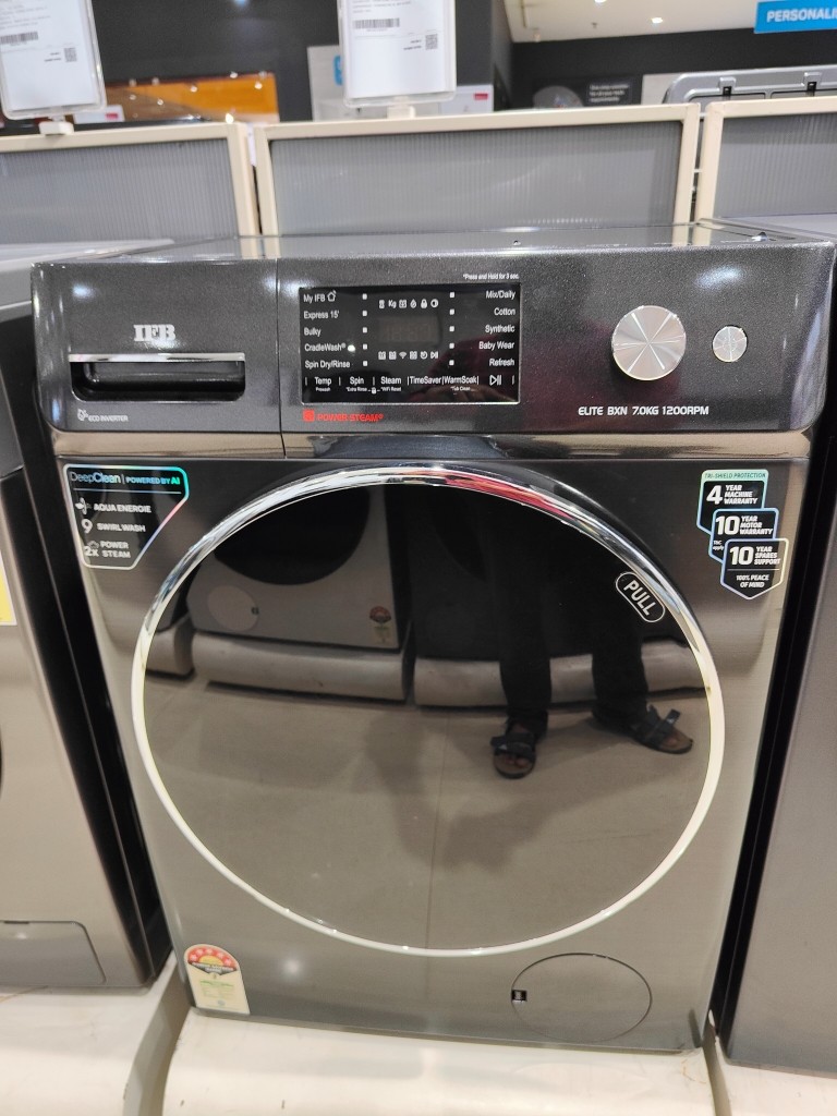 Close view of IFB 7 KG ELITE BXN 7012HK Washer
