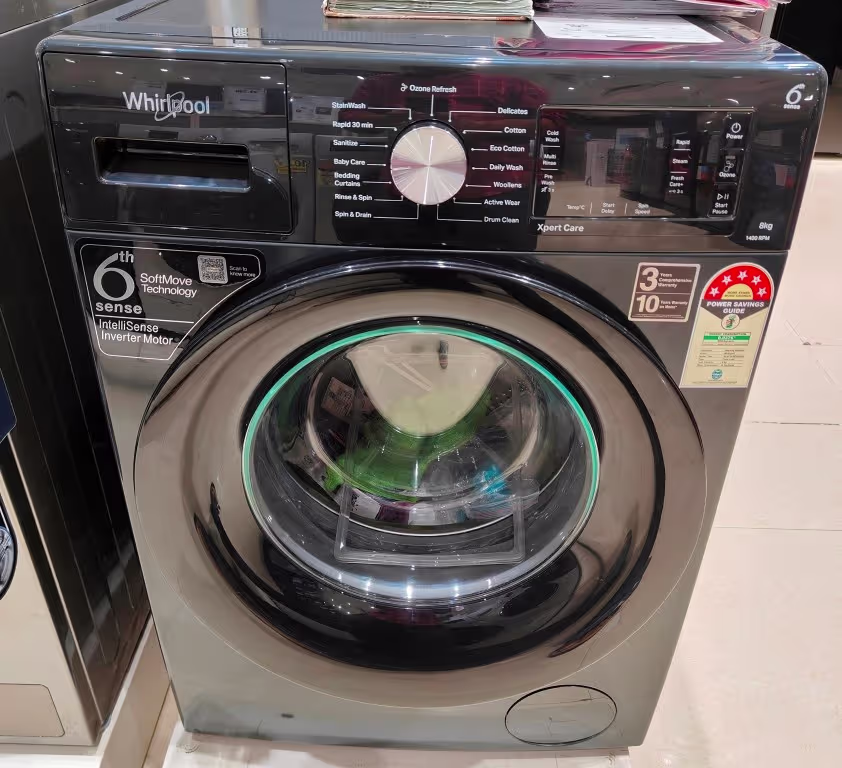 Whirlpool 8 Kg Front Load Washing Machine close view